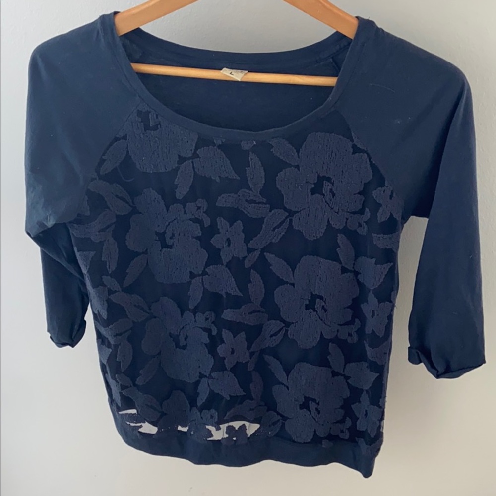 Navy blue floral 3/4 sleeves